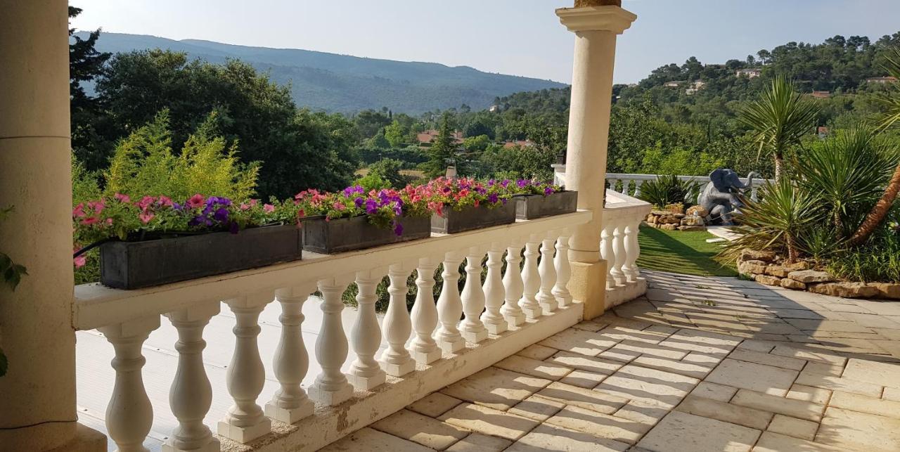 Appartement Vue Montagne Gareoult Luaran gambar