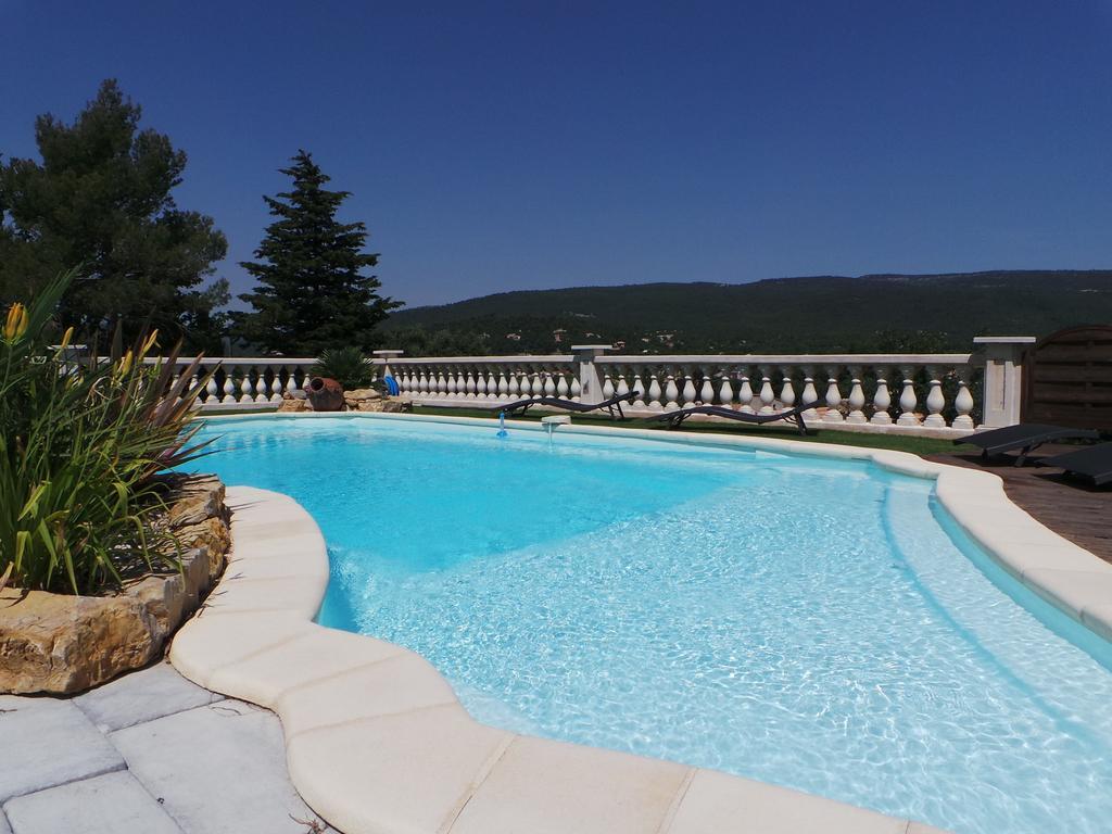 Appartement Vue Montagne Gareoult Luaran gambar